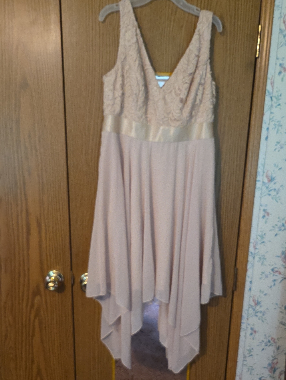 Ever Pretty Dusty Blush Lace V-Neck High-Low Dress